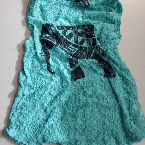 Cute Elephant Tank - Picture 2 of 3